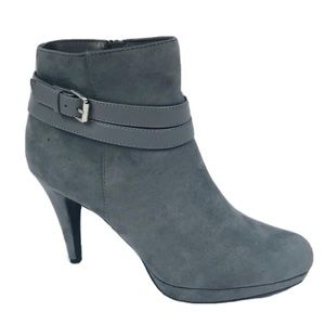 Metaphor Gray heel ankle boots - size 9